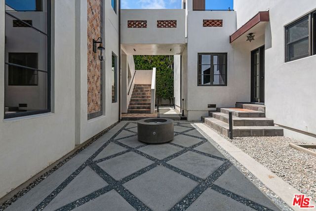 930 Lincoln Boulevard A, Santa Monica, CA 90403