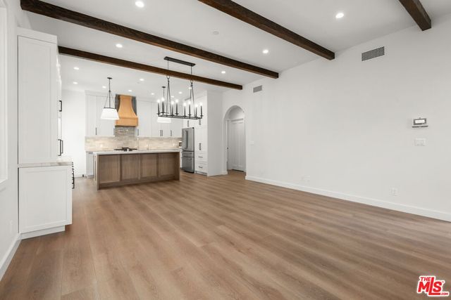 930 Lincoln Boulevard A, Santa Monica, CA 90403