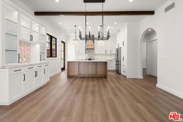 930 Lincoln Boulevard A, Santa Monica, CA 90403