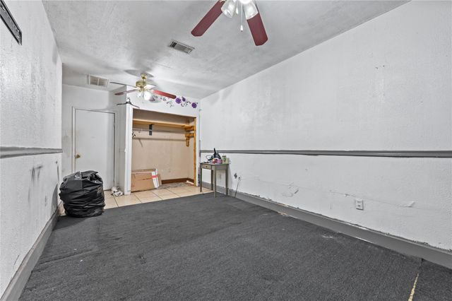 6226 Standing Oaks Street, Houston, TX 77050