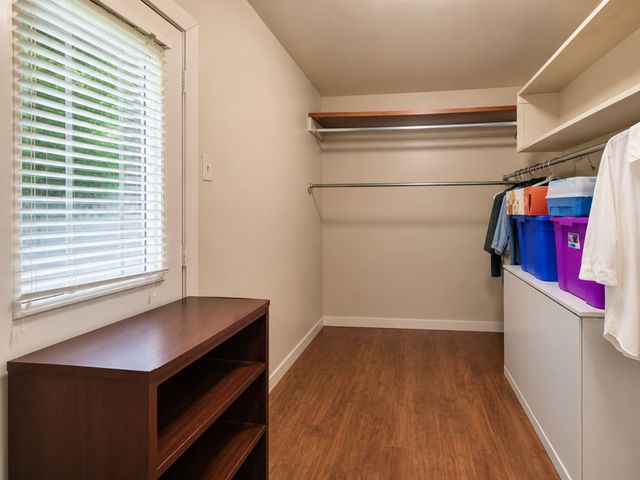 6226 Standing Oaks Street, Houston, TX 77050