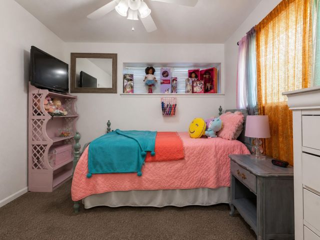 6226 Standing Oaks Street, Houston, TX 77050