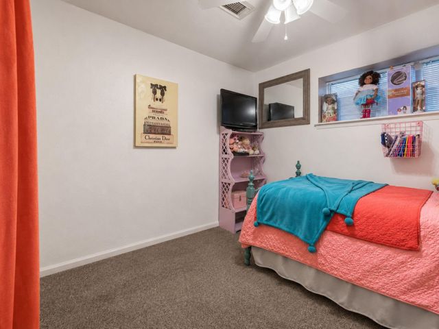 6226 Standing Oaks Street, Houston, TX 77050