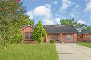 6226 Standing Oaks Street, Houston, TX 77050