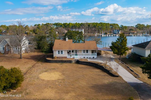 9209 Hornigold Avenue, Oriental, NC 28571