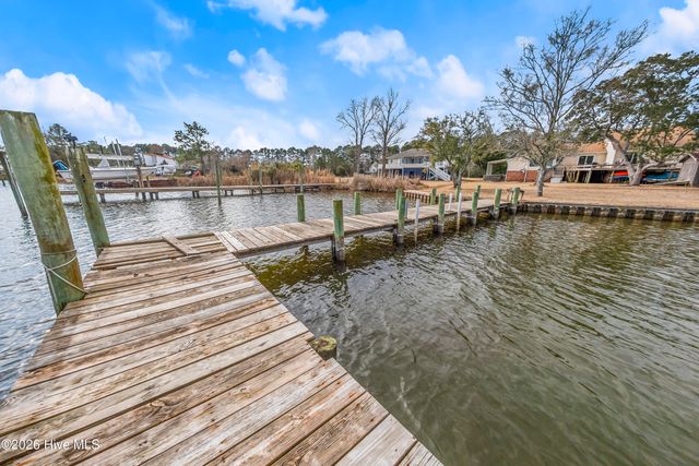 9209 Hornigold Avenue, Oriental, NC 28571