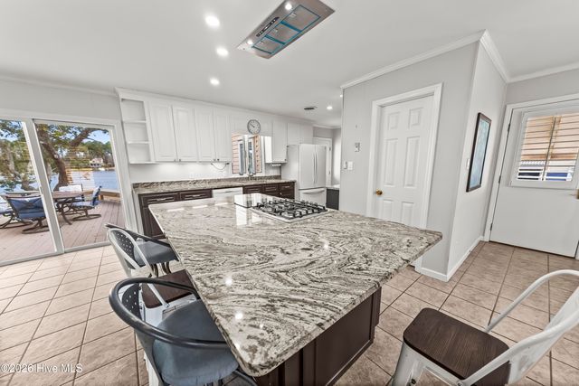 9209 Hornigold Avenue, Oriental, NC 28571