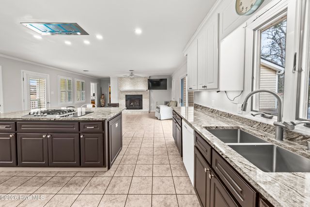 9209 Hornigold Avenue, Oriental, NC 28571