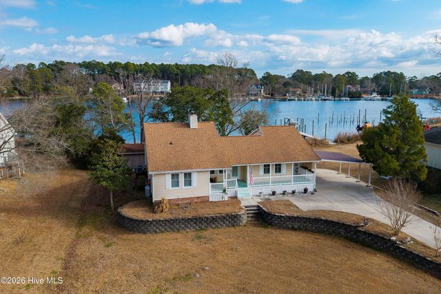 9209 Hornigold Avenue, Oriental, NC 28571