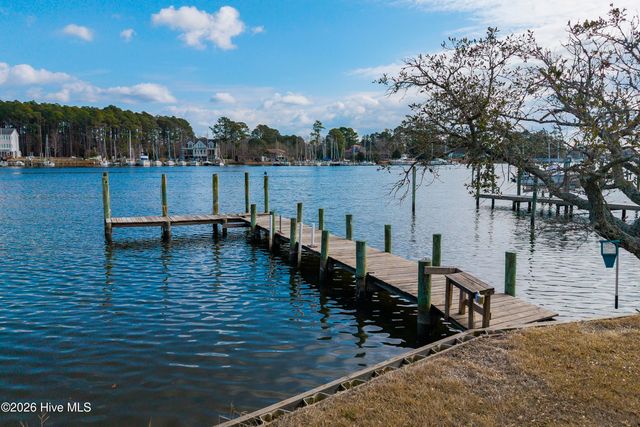 9209 Hornigold Avenue, Oriental, NC 28571