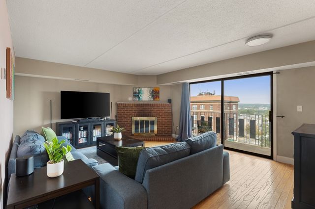 390 Broadway 51, Somerville, MA 02145