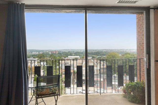 390 Broadway 51, Somerville, MA 02145