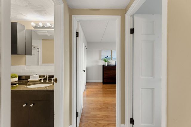 390 Broadway 51, Somerville, MA 02145