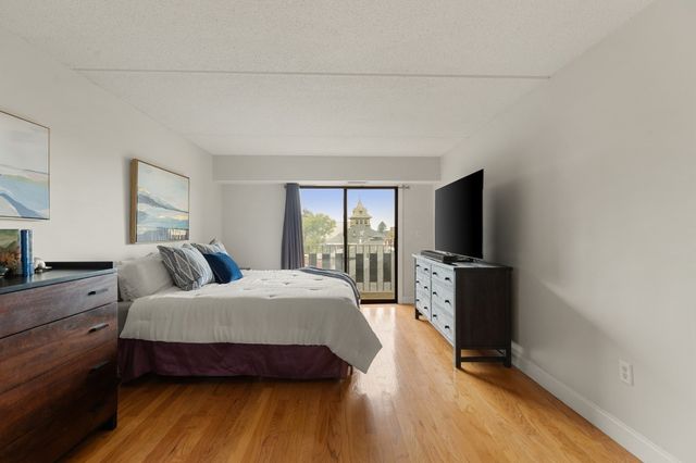 390 Broadway 51, Somerville, MA 02145
