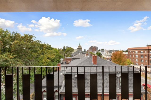 390 Broadway 51, Somerville, MA 02145
