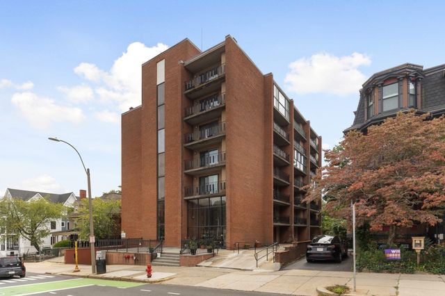390 Broadway 51, Somerville, MA 02145