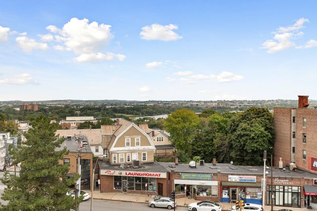 390 Broadway 51, Somerville, MA 02145