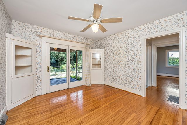 279 Hawthorne Street, Mount Pleasant, SC 29464
