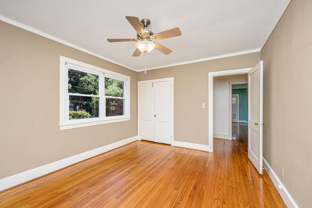 279 Hawthorne Street, Mount Pleasant, SC 29464
