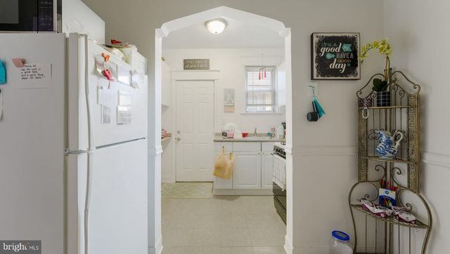 210 POND ST, Bristol, PA 19007