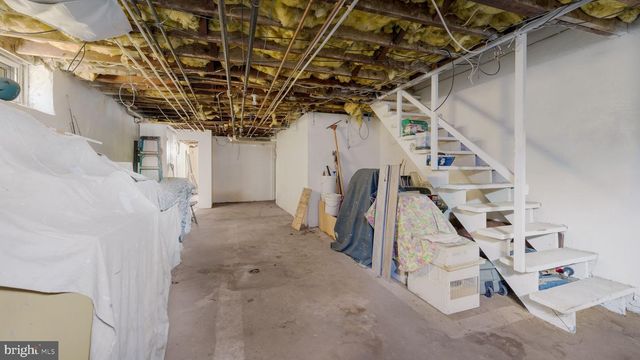 210 POND ST, Bristol, PA 19007