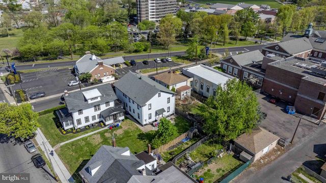 210 POND ST, Bristol, PA 19007