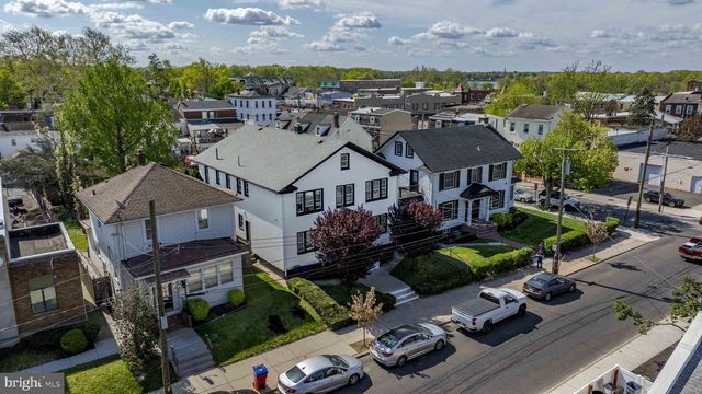 210 POND ST, Bristol, PA 19007