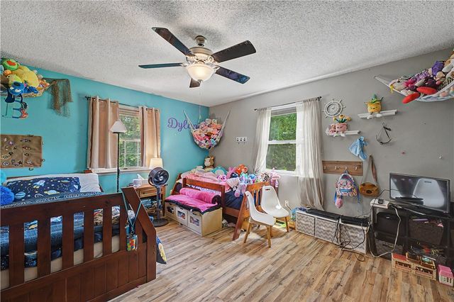 16698 Harmon Road, Fayetteville, AR 72704