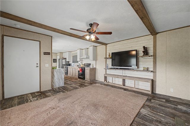 16698 Harmon Road, Fayetteville, AR 72704