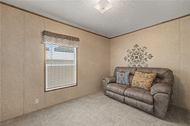 16698 Harmon Road, Fayetteville, AR 72704