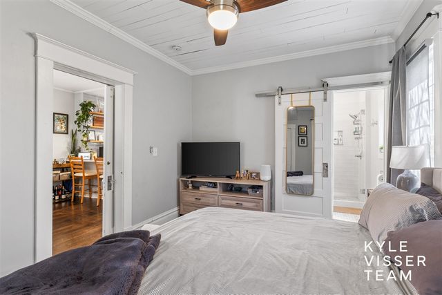 622 Gladstone Drive, East Grand Rapids, MI 49506