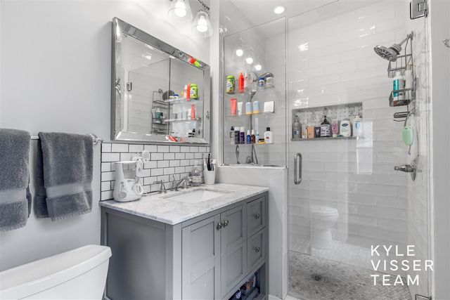 622 Gladstone Drive, East Grand Rapids, MI 49506