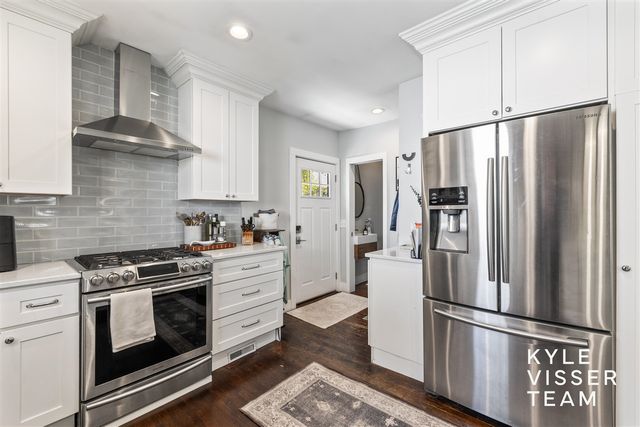 622 Gladstone Drive, East Grand Rapids, MI 49506