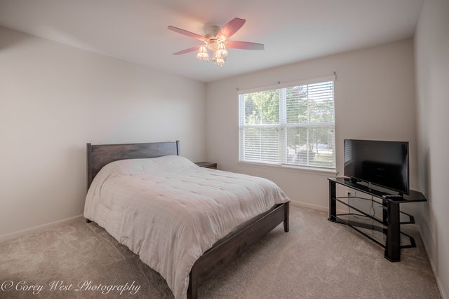 1305 Lance Avenue, Elburn, IL 60119