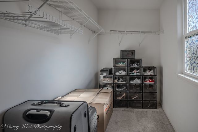 1305 Lance Avenue, Elburn, IL 60119