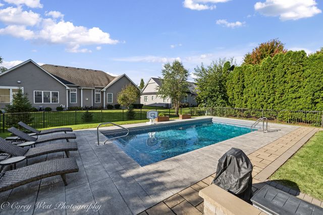 1305 Lance Avenue, Elburn, IL 60119