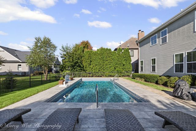 1305 Lance Avenue, Elburn, IL 60119