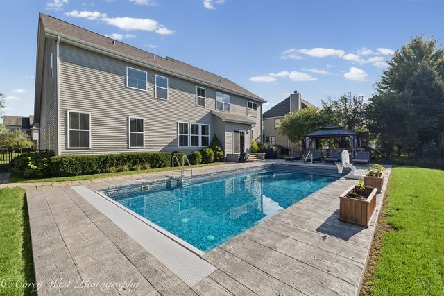 1305 Lance Avenue, Elburn, IL 60119