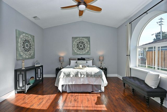 1128 Larkspur Dr, Livermore, CA 94551