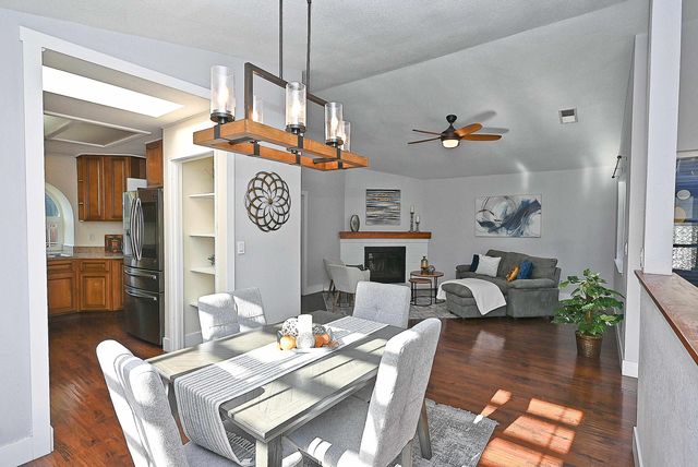 1128 Larkspur Dr, Livermore, CA 94551