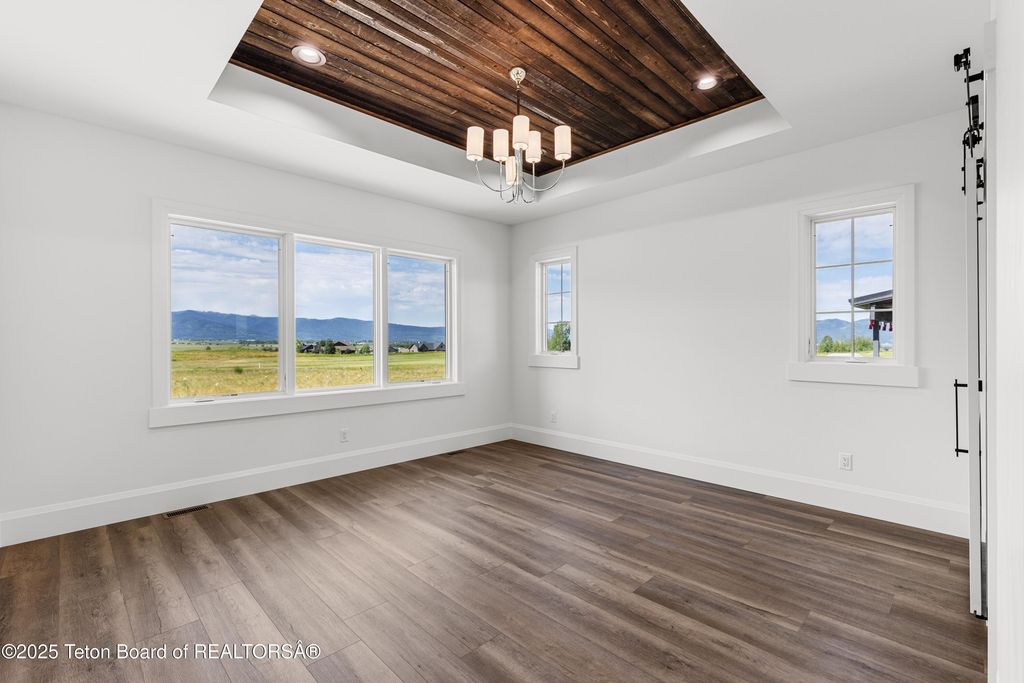 555 SILVER FOX Lane, Victor, ID 83455 photo 18