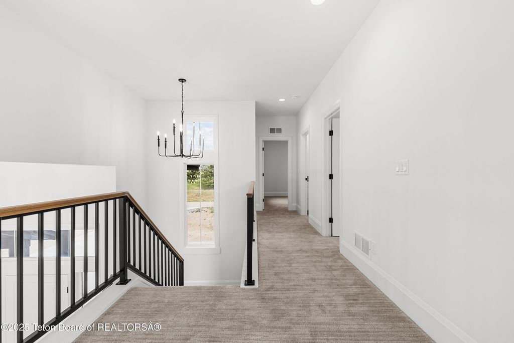 555 SILVER FOX Lane, Victor, ID 83455 photo 30