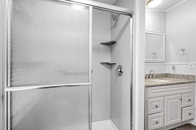 4621 Price Road, Montgomery, TX 77316