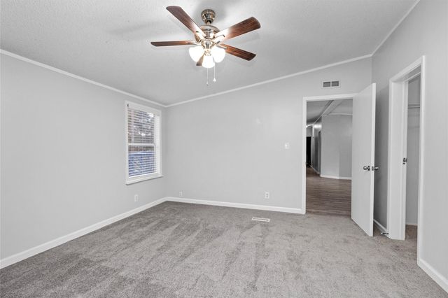 4621 Price Road, Montgomery, TX 77316