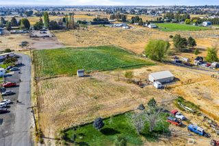 9749 NE Harris Rd NE, Moses Lake, WA 98837