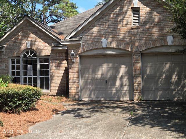 34 N Copperknoll Circle, Spring, TX 77381