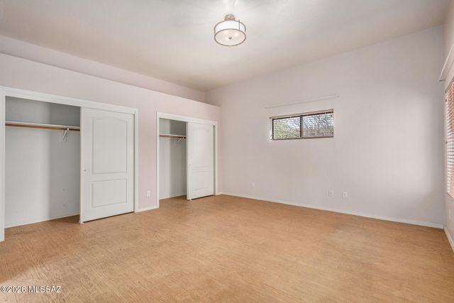 7 W Roma Drive, Tucson, AZ 85737