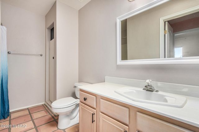 7 W Roma Drive, Tucson, AZ 85737