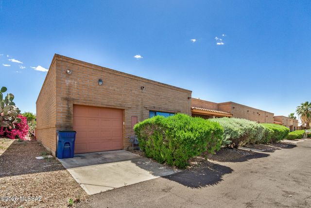 7 W Roma Drive, Tucson, AZ 85737