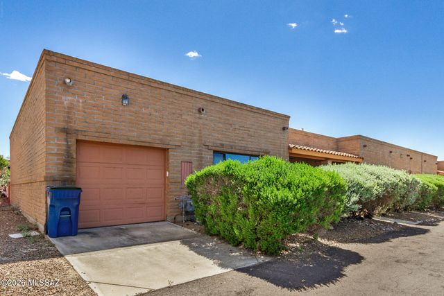 7 W Roma Drive, Tucson, AZ 85737